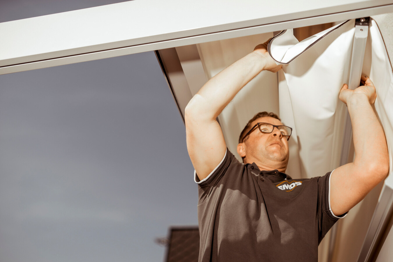 Reparatur von Markisen, Rollladen, Außenjalousien, Fenstern, Haustüren, Wintergärten und vieles mehr